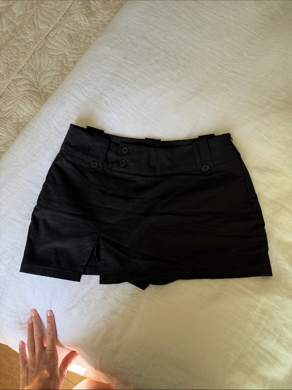 Tiger Mist Black Button-Accent Skort